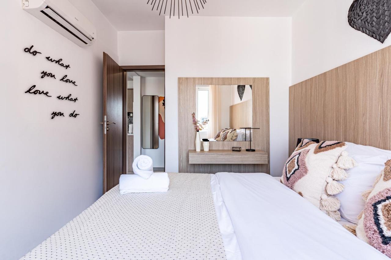 Made With Love 1-Br Apt By Finikoudes Beach Larnaca Exterior foto